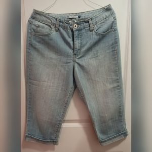 BANDOLINOBLUE STRETCH CAPRI SIZE 10